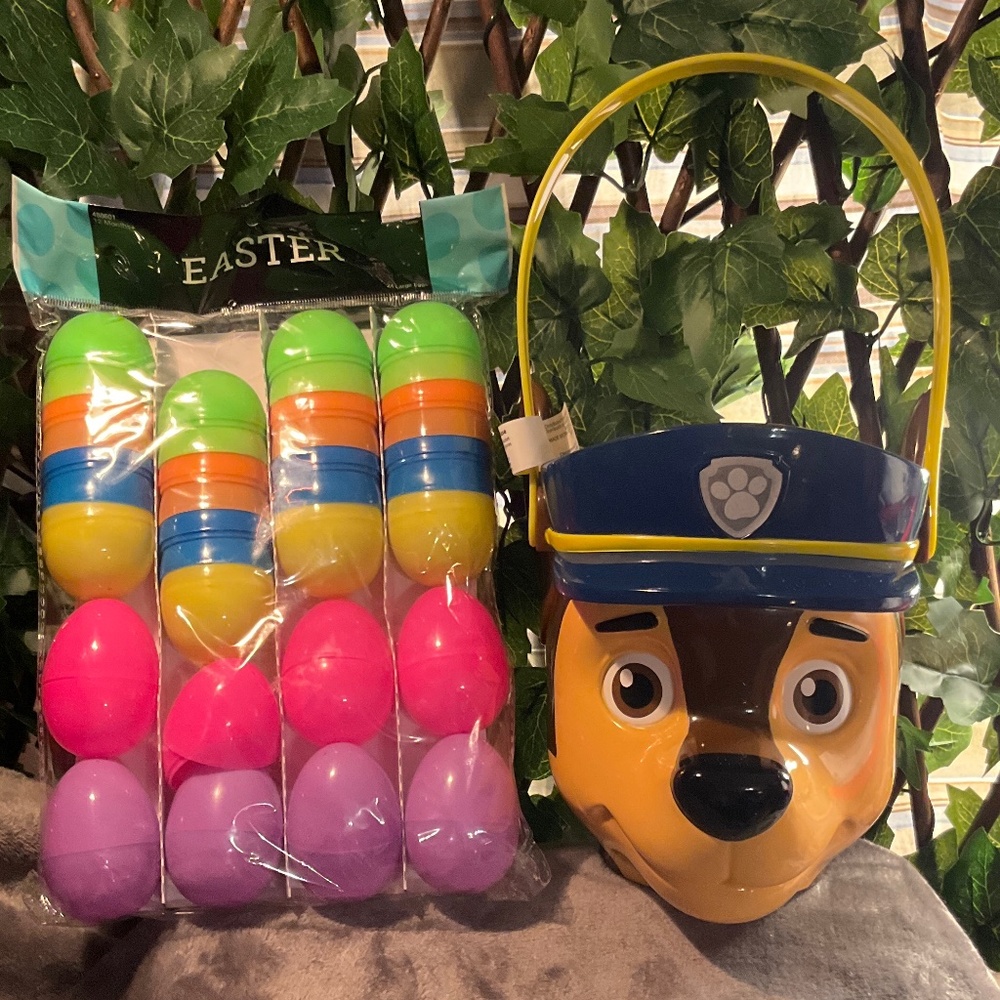New Paw Patrol Chase Easter/HalloweenBucket & 24 Easter Eggs